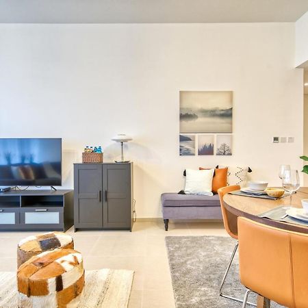 Incredible Views From This Classy Apt With Terrace Dubai Esterno foto