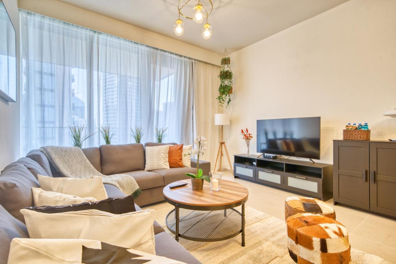 Incredible Views From This Classy Apt With Terrace Dubai Esterno foto