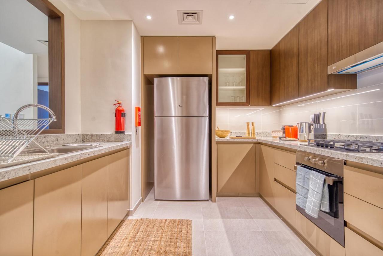 Incredible Views From This Classy Apt With Terrace Dubai Esterno foto