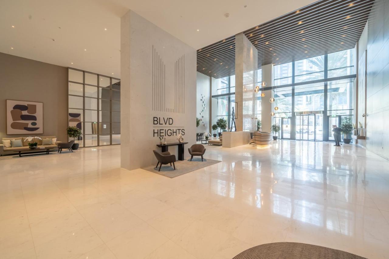 Incredible Views From This Classy Apt With Terrace Dubai Esterno foto